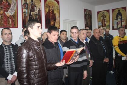 Activităţi social-filantropice la Duminica Înfricoşătoarei Judecăţi – fotografia 4