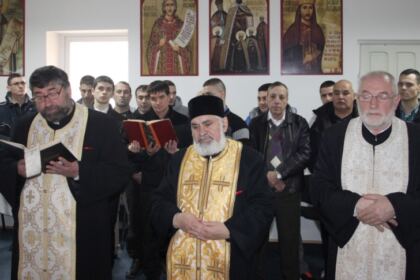 Activităţi social-filantropice la Duminica Înfricoşătoarei Judecăţi – fotografia 6