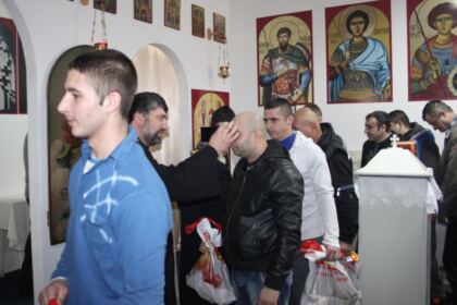 Activităţi social-filantropice la Duminica Înfricoşătoarei Judecăţi – fotografia 8