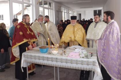 Activităţi social-filantropice la Duminica Înfricoşătoarei Judecăţi – fotografia 1