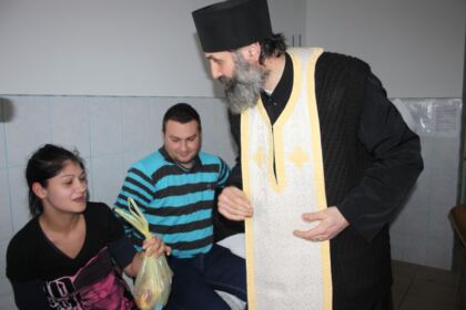 Activităţi social-filantropice la Duminica Înfricoşătoarei Judecăţi – fotografia 3
