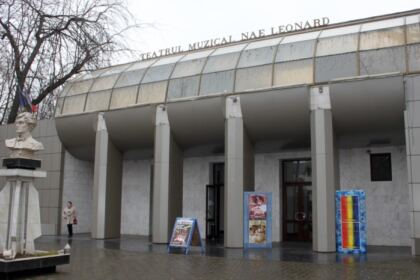 Poetul Mihai Eminescu omagiat de tinerii elevi seminarişti – fotografia 7