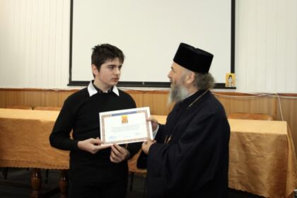 Simpozion interliceal la Seminarul „Sf. Ap. Andrei“ din Galaţi – fotografia 19