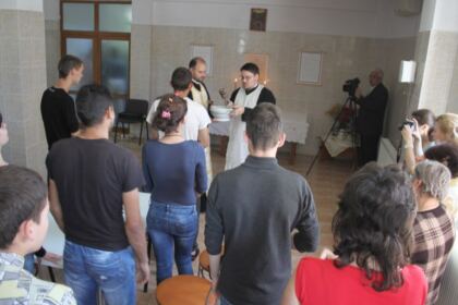 Program social-filantropic la Centrul Social „Speranţe pentru vârsta a III-a“ din Galaţi – fotografia 4