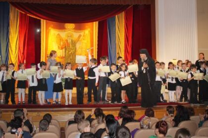 Final de an şcolar la Seminarul Teologic „Sf. Apostol Andrei“ din Galaţi – fotografia 30
