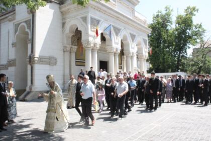 Duminica Orbului la Catedrala Arhiepiscopală din Galaţi – fotografia 10