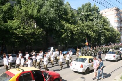 Praznicul Înălţării Domnului şi Ziua Eroilor sărbătorite la Galaţi şi Brăila – fotografia 9