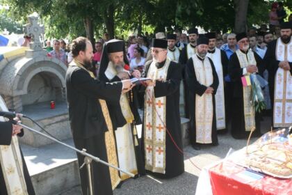 Praznicul Înălţării Domnului şi Ziua Eroilor sărbătorite la Galaţi şi Brăila – fotografia 35