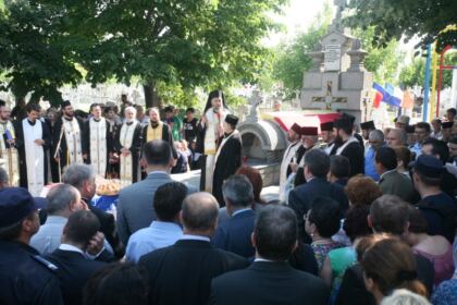 Praznicul Înălţării Domnului şi Ziua Eroilor sărbătorite la Galaţi şi Brăila – fotografia 37