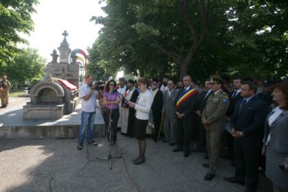 Praznicul Înălţării Domnului şi Ziua Eroilor sărbătorite la Galaţi şi Brăila – fotografia 40