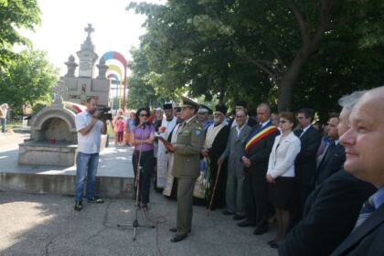 Praznicul Înălţării Domnului şi Ziua Eroilor sărbătorite la Galaţi şi Brăila – fotografia 42