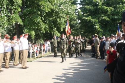 Praznicul Înălţării Domnului şi Ziua Eroilor sărbătorite la Galaţi şi Brăila – fotografia 49