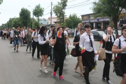 Praznicul Înălţării Domnului şi Ziua Eroilor sărbătorite la Galaţi şi Brăila – fotografia 6