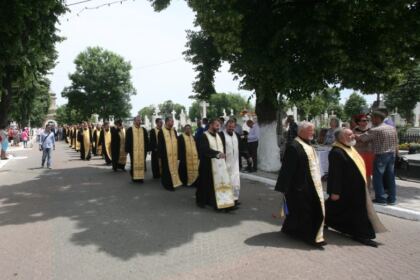 Praznicul Înălţării Domnului şi Ziua Eroilor sărbătorite la Galaţi şi Brăila – fotografia 22