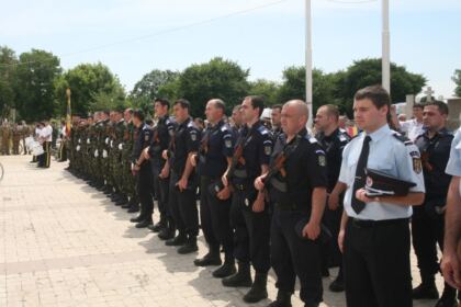 Praznicul Înălţării Domnului şi Ziua Eroilor sărbătorite la Galaţi şi Brăila – fotografia 31