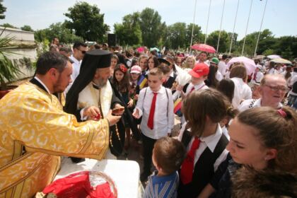 Praznicul Înălţării Domnului şi Ziua Eroilor sărbătorite la Galaţi şi Brăila – fotografia 40