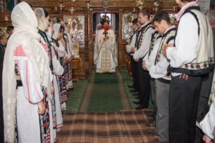Vizita misionară a tinerilor ASCOR în parohia Matca din judeţul Galaţi – fotografia 4