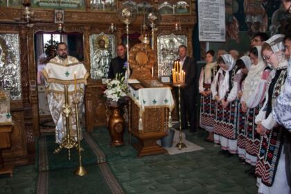 Vizita misionară a tinerilor ASCOR în parohia Matca din judeţul Galaţi – fotografia 9