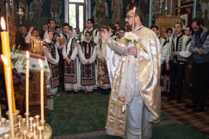 Vizita misionară a tinerilor ASCOR în parohia Matca din judeţul Galaţi – fotografia 12