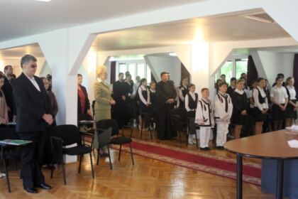 Premierea câştigătorilor etapei eparhiale a Concursului naţional „Sfânta Euharistie – Lumina vieţii creştine” – fotografia 3