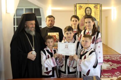 Premierea câştigătorilor etapei eparhiale a Concursului naţional „Sfânta Euharistie – Lumina vieţii creştine” – fotografia 20