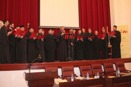Sfinţirea picturii capelei studenţeşti şi Seara de Gală a A.S.C.O.R. şi L.T.C.O.R. – fotografia 11