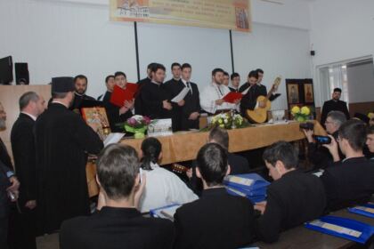 Simpozion ştiinţific interseminarial la Galaţi – fotografia 17