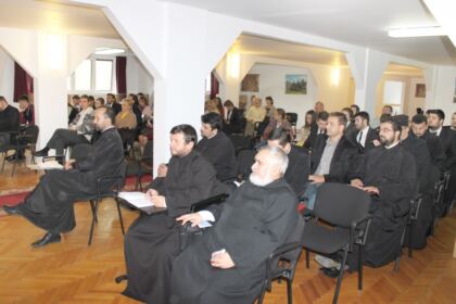 Deschiderea solemnă a cursurilor universitare a Facultăţii de Istorie, Filozofie şi Teologie din Galaţi – fotografia 9