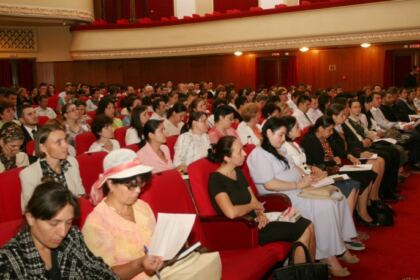 Consfătuirea profesorilor de religie din judeţele Galaţi şi Brăila – fotografia 10