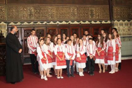 Concursul de Muzică Bisericească „Lăudaţi pe Domnul!“ în Eparhia Dunării de Jos – fotografia 4
