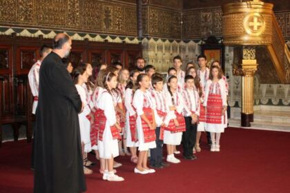 Concursul de Muzică Bisericească „Lăudaţi pe Domnul!“ în Eparhia Dunării de Jos – fotografia 5