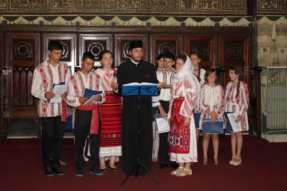 Concursul de Muzică Bisericească „Lăudaţi pe Domnul!“ în Eparhia Dunării de Jos – fotografia 15