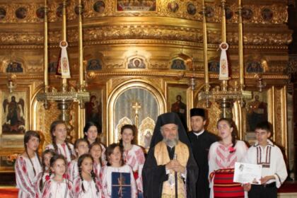 Concursul de Muzică Bisericească „Lăudaţi pe Domnul!“ în Eparhia Dunării de Jos – fotografia 24