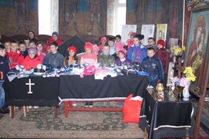 Programul social-filantropic „Ne înnoim de Sfintele Paşti“ în Arhiepiscopia Dunării de Jos – fotografia 5