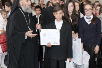 Etapa eparhială a Concursului „Mâini întinse spre lucrarea poruncilor lui Dumnezeu“ – fotografia 33