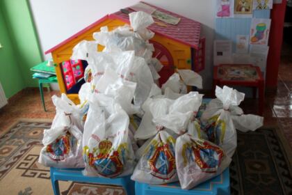 Serbare dedicată Sfântului Ierarh Nicolae la Grădiniţa „Familia“ din Brăila – fotografia 9
