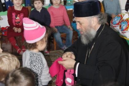 Serbare dedicată Sfântului Ierarh Nicolae la Grădiniţa „Familia“ din Brăila – fotografia 26