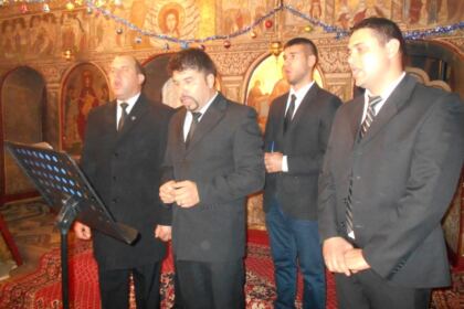Serile colindului românesc la parohia Nămoloasa Sat – fotografia 1