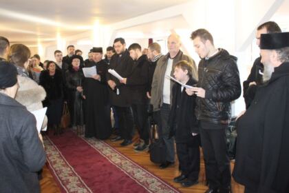 Curs de spiritualitate ortodoxă şi concert de colinde la Centrul Eparhial – fotografia 9
