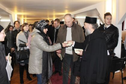 Curs de spiritualitate ortodoxă şi concert de colinde la Centrul Eparhial – fotografia 14