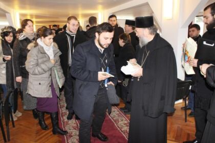 Curs de spiritualitate ortodoxă şi concert de colinde la Centrul Eparhial – fotografia 16