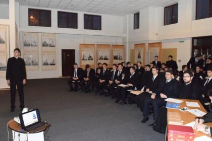 Proiectul – concurs „Parohia mea – trecut şi prezent“, la Seminarul Teologic „Sf. Ap. Andrei“ din Galaţi – fotografia 11
