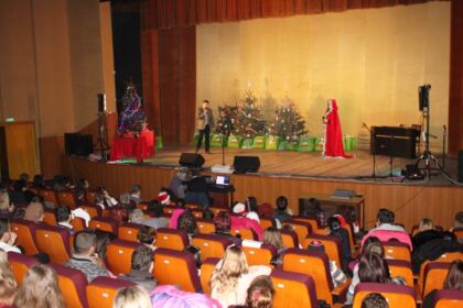 Concertul caritabil „Dăruind, simţim împreună!“ – fotografia 15