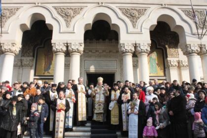 Festivalul de datini şi obiceiuri „Tudor Pamfile“ la Catedrala Arhiepiscopală din Galaţi – fotografia 16