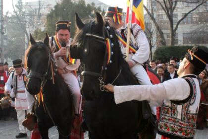 Festivalul de datini şi obiceiuri „Tudor Pamfile“ la Catedrala Arhiepiscopală din Galaţi – fotografia 19
