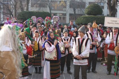 Festivalul de datini şi obiceiuri „Tudor Pamfile“ la Catedrala Arhiepiscopală din Galaţi – fotografia 45