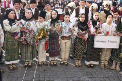 Festivalul de datini şi obiceiuri „Tudor Pamfile“ la Catedrala Arhiepiscopală din Galaţi – fotografia 51