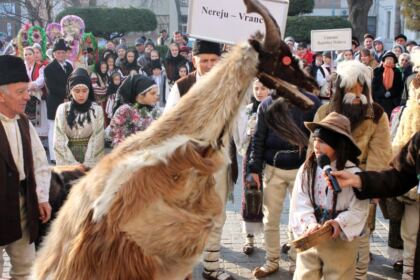 Festivalul de datini şi obiceiuri „Tudor Pamfile“ la Catedrala Arhiepiscopală din Galaţi – fotografia 56