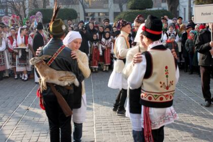 Festivalul de datini şi obiceiuri „Tudor Pamfile“ la Catedrala Arhiepiscopală din Galaţi – fotografia 63