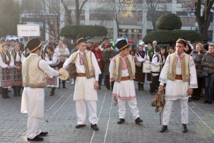 Festivalul de datini şi obiceiuri „Tudor Pamfile“ la Catedrala Arhiepiscopală din Galaţi – fotografia 89